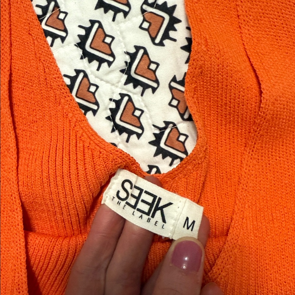 LF Knit Top - Picture 2 of 2